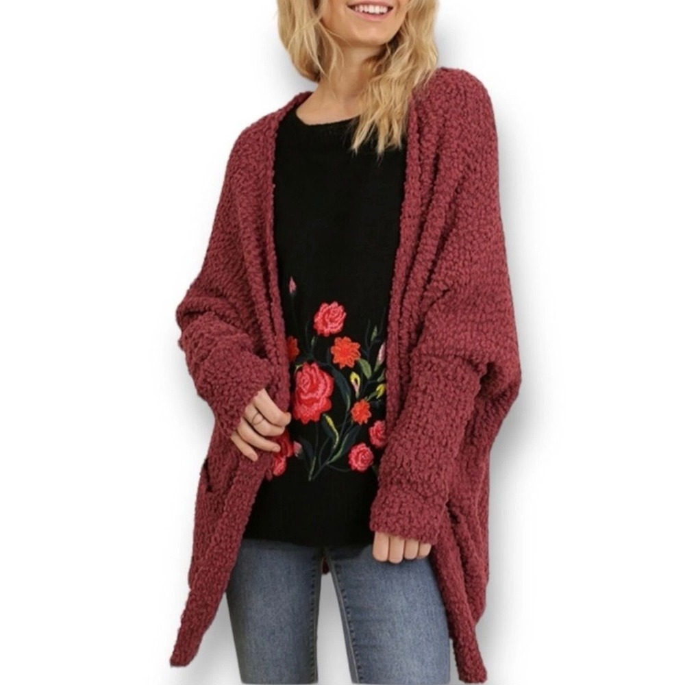 Umgee Red Popcorn‎ Textured Cardigan Sweater Front Pockets Women's Size Small